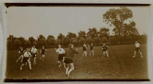 Schlagballspiel in Lübeck, 1920