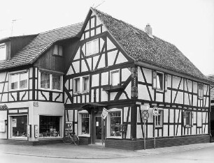 Fachwerkwohnhaus; Büdingen, Hauptstraße 28