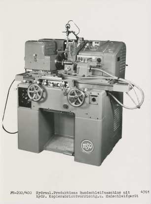 Hydraulische Produktions-Rundschleifmaschine "FH 200 / 400" mit hydraulischher Kopierabrichtvorrichtung und Maßschleifgerät der MSO Maschinen- und Schleifmittelwerke