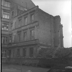 Negativ: Ruine, Yorckstraße 44, 1951