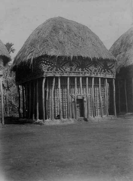 Maison richement décorée