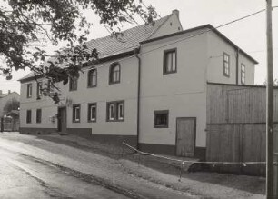 Mobschatz-Rennersdorf, Brabschützer Straße 8. Ehem. Gasthof "Zur Silbertalsperre" (2. H. 19. Jh.)