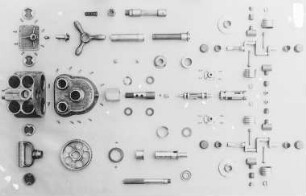 Pressluftbohrmaschine, zerlegt (Niles, Berlin) : Technikgeschichte | Maschinenbau | Werkzeuge und Werkzeugmaschinen | Pressluftwerkzeuge, Schweissapparate