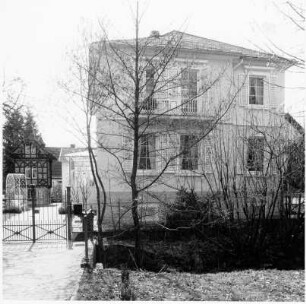 Pförtnerhaus; Bad Homburg, Lindenallee 17