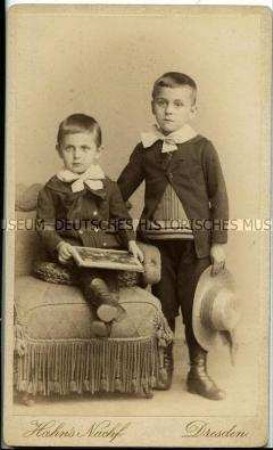 Brüder, Carte de Visite