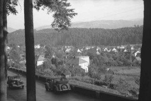 Bodenbach [Podmokly]: Straße nach Bodenbach [mit Autos]