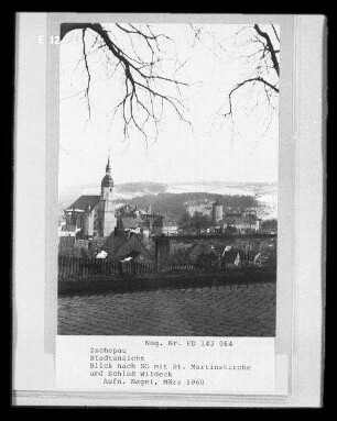 Zschopau, Stadtansicht, Blick nach Südosten mit Sankt Martinskirche und Schloss Wildeck