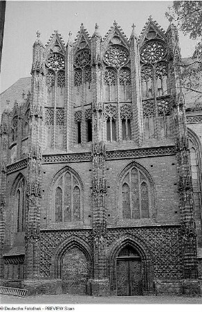 Brandenburg. Pfarrkirche St. Katharinen (1401/1434), Marienkapelle an der Nordseite