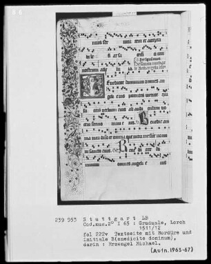 Graduale (Benediktinerhandschrift) — Initiale B (enedicite dominum) mit dem Erzengel Michael, Folio 222verso