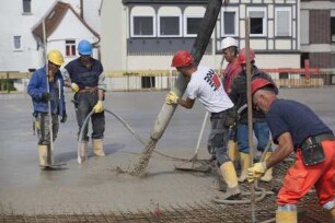 Bauarbeiter bei der Arbeit