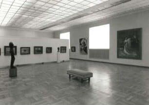 Dresden. Albertinum. Galerie Neue Meister. Raumaufnahme (Georg Kolbe, Max Slevogt)