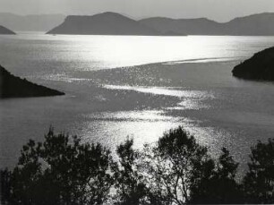 Blick von Slano meerwärts, mit der vorgelagerten Insel Mijet