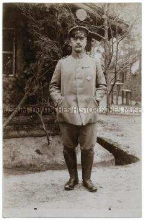 Hauptmann Endemann im Hindenburglager an der Stochid-Front