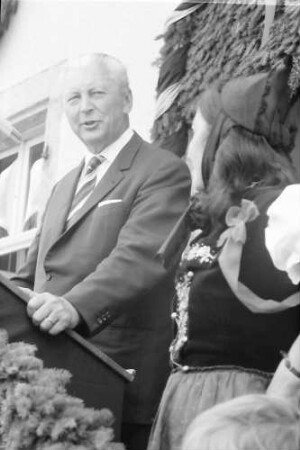 Bernau: Altbundeskanzler Kiesinger, Ansprache