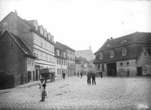 Ostseite der Straße gegen den Hallorenring