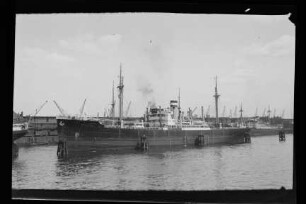 Palatia (1928), Hapag.- Hamburg-Amerikanische Packetfahrt-Actien-Gesellschaft, Hamburg, Hapag-Lloyd AG, Hamburg