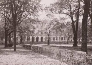 Technische Hochschule Dresden : Dresden, Bismarckplatz (heute: Friedrich-List-Platz), Blick auf das Hauptgebäude der Technischen Hochschule
