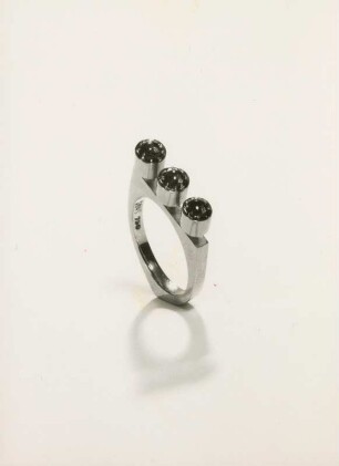 Ring von Albert Sous