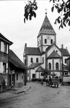 Wagshurst: Kirche