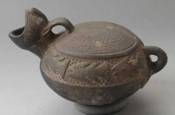 Clay vessel