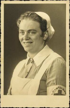 [Porträt Rotkreuzschwester]