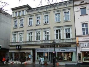 Mietshaus & Wohnhaus & Seitenflügel; Berlin, Spandau