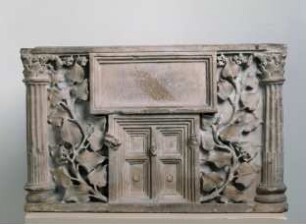 Aschenkiste für Lucius Abuccius Pothus und seine Frau