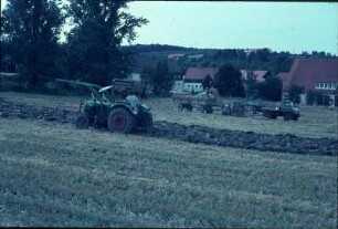 Fotografie: Beetpflug, Wendende Bodenbearbeitung