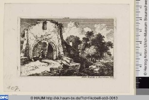 Ruine eines gotischen Portals