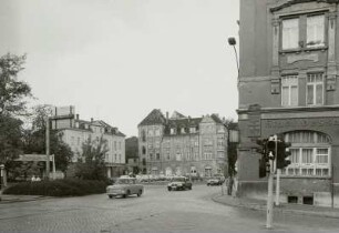 Teichvorstadt. Blick nach Südwesten von der Straßeneinmündung "Am kleinen Teich"