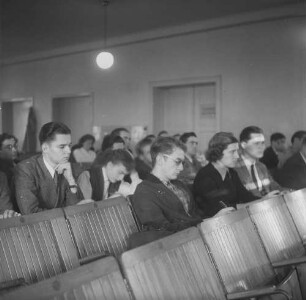 Berlin-Dahlem. Freie Universität Berlin. Studenten während einer Vorlesung