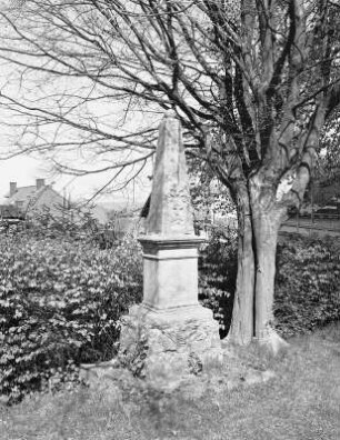 Kriegerdenkmal; Limburg, Friedhofstraße (Eschhofen)