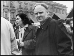 Christa Wolf : Schriftstellerbasar auf dem August-Bebel-Platz Berlin