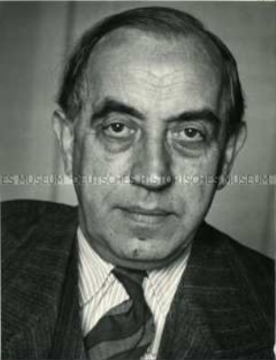 Porträt Ernst Reuter