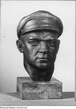 Thälmann, Ernst
