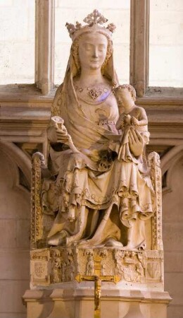 Frankreich. Bourgogne. Yonne. Sens. Cathedrale Saint Etienne. 12 bis 14 Jahrhundert. Thronende Madonna. 14 Jahrhundert
