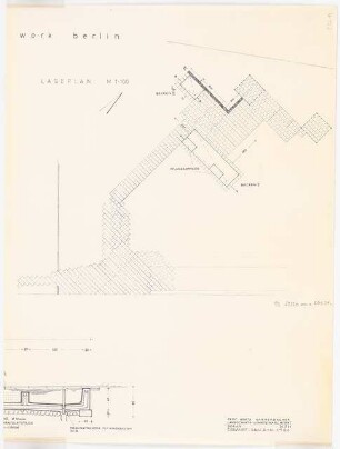 Grünfläche BAT-Zigarettenfabrik, Berlin-Spandau: Plattenweg mit Pflanzbecken und Detail [nur teilweise]