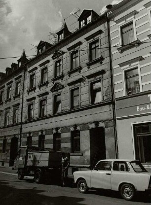 Glauchau, Wohnhaus, Straßenansicht