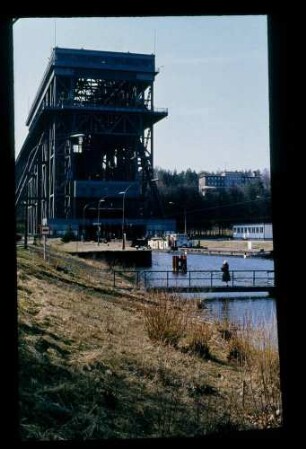 Niederfinow 10.4.79.
