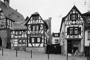 Wohnhaus; Oberursel, Marktplatz 12