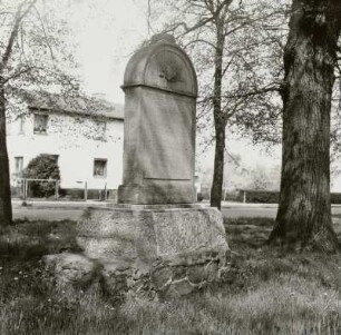 Denkmal für die Gefallenen des 1. Weltkrieges : Denkmal für die Gefallenen des 1. Weltkrieges. Stein (nach 1918). Storkow-Selchow, Hauptstraße