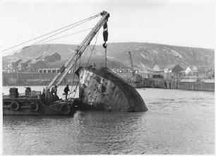 Räumung Binnenhafen Helgoland, Bergung Schiffswrack