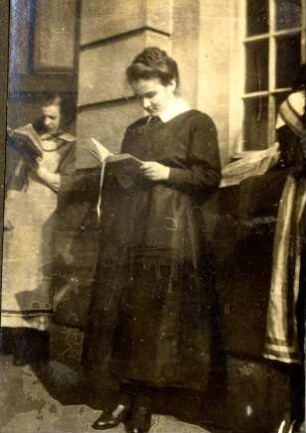 Viktoria-Pensionat. Schülerin