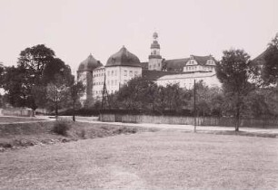 Coswig (Anhalt), Schloss : Coswig (Anhalt). Schloss. Ansicht von Südosten