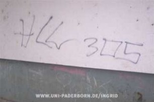 HLL 305