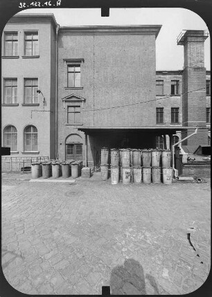 Leipzig-Lindenau, Merseburger Straße 56/58. Kommunale Berufsschule (Karl-Heine-Schule, um 1905). Hofansicht