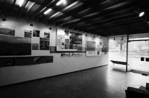 Freiburg: Amerikahaus, jetzt Carl-Schurz-Haus, Ausstellung in der Eingangshalle