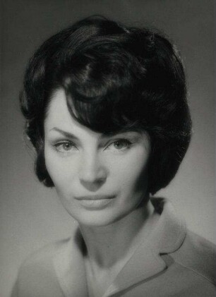[Pia Trajun]