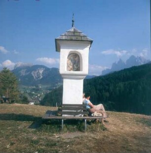 St. Peter. Bildstock am östlichen Dorfrand, am Panoramaweg