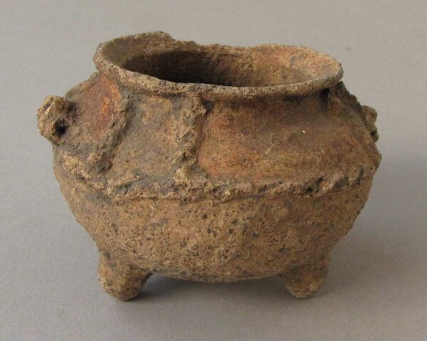 Clay vessel